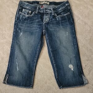 (J25) BKE Blue Capri jeans